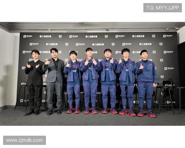 JDG在冠军杯中的耐力表现分析与战术解读