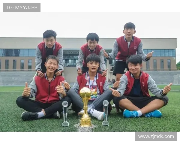 上海足球队区域防守革新之路探索与实践分析