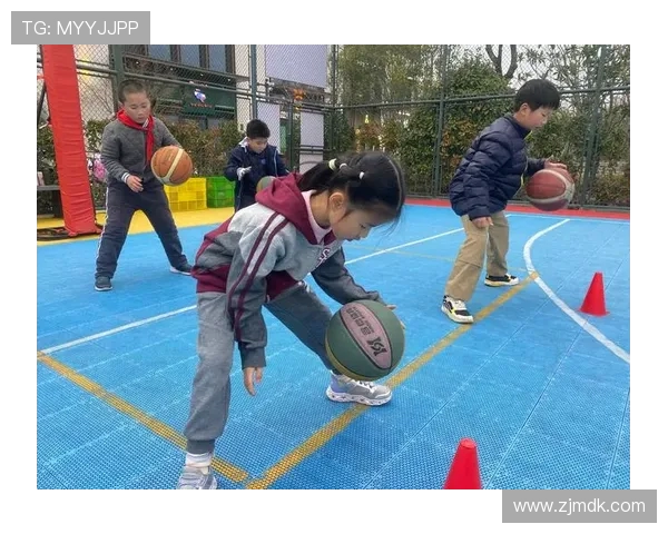 广州篮球队的精神探索与团队意识深度解析 广州篮球队的精神探索与团队意识深度解析