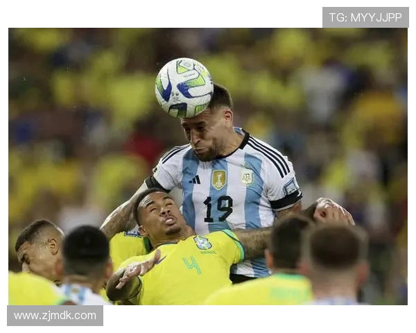 卡塔尼亚与锡耶纳的激烈对决展现足球魅力与战术智慧的巅峰较量