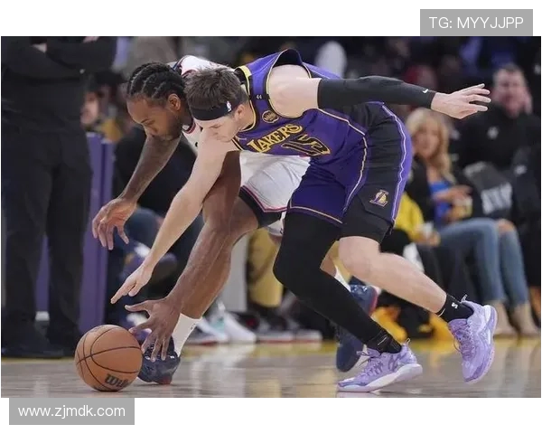 湖人对快船精彩对决全程回放带你重温经典瞬间与精彩时刻