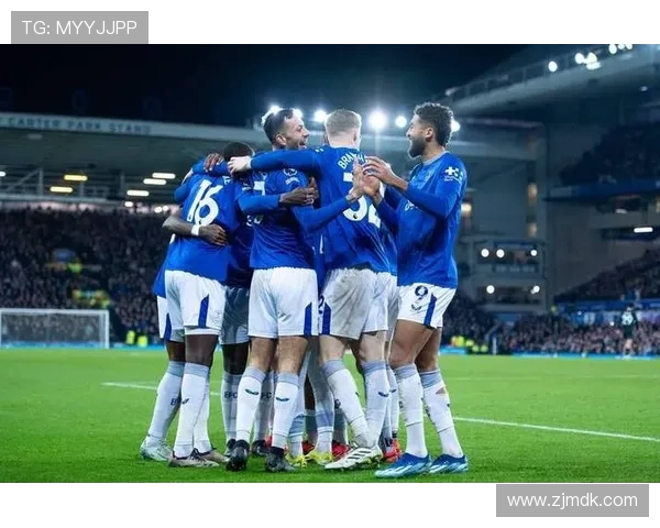 艾佛顿与切尔西激战正酣精彩直播全程回顾与分析 艾佛顿与切尔西激战正酣精彩直播全程回顾与分析