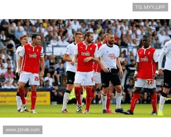 英超焦点战利物浦主场迎战哈德斯菲尔德全力争胜展现强队风范