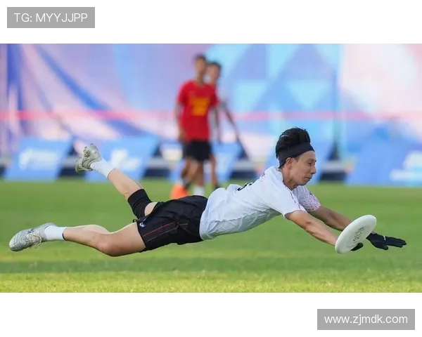 飞盘战术排行榜揭晓成都飞盘队荣登第四名引发热议 飞盘战术排行榜揭晓成都飞盘队荣登第四名引发热议