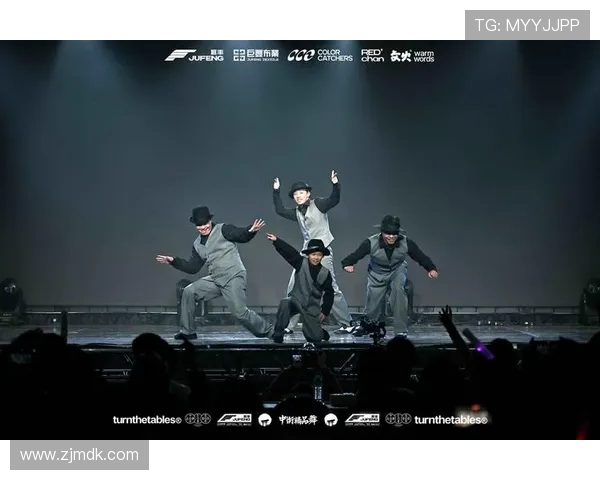 街舞盛宴:深入了解上海街舞团队的默契与协作之道 街舞盛宴:深入了解上海街舞团队的默契与协作之道