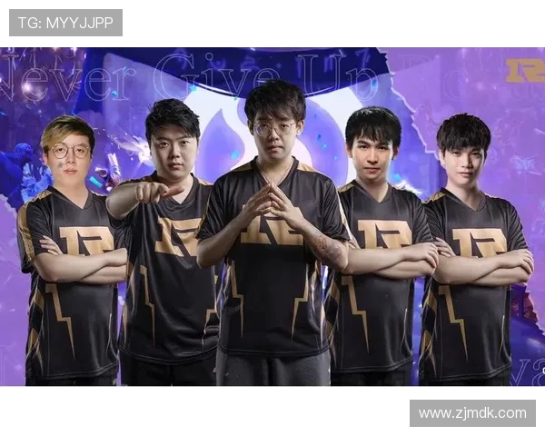 DOTA2战术解析：深入探讨RNG战队的盯防策略与执行技巧