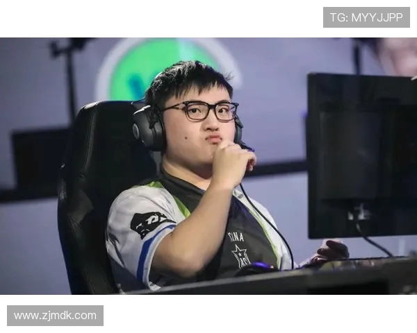 和平精英战术解析RNG边路渗透体系的战略优势与实战应用