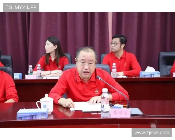 武汉篮球队与深圳篮球队赛后复盘分析战术配合与团队协作的关键因素